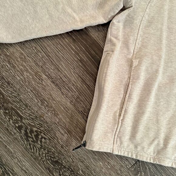 Varley Atlas Pullover Jacket Sand - Picture 2 of 7